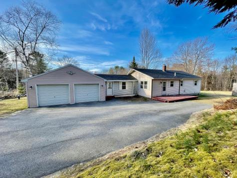 39 Saunders Road Greene ME 04236
