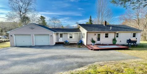 39 Saunders Road Greene ME 04236