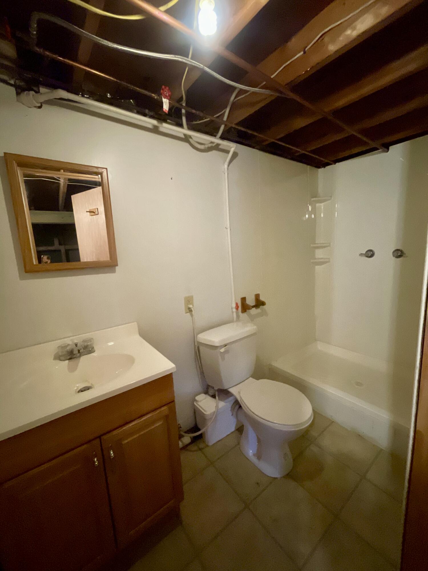 39 Saunders Road Greene ME 04236