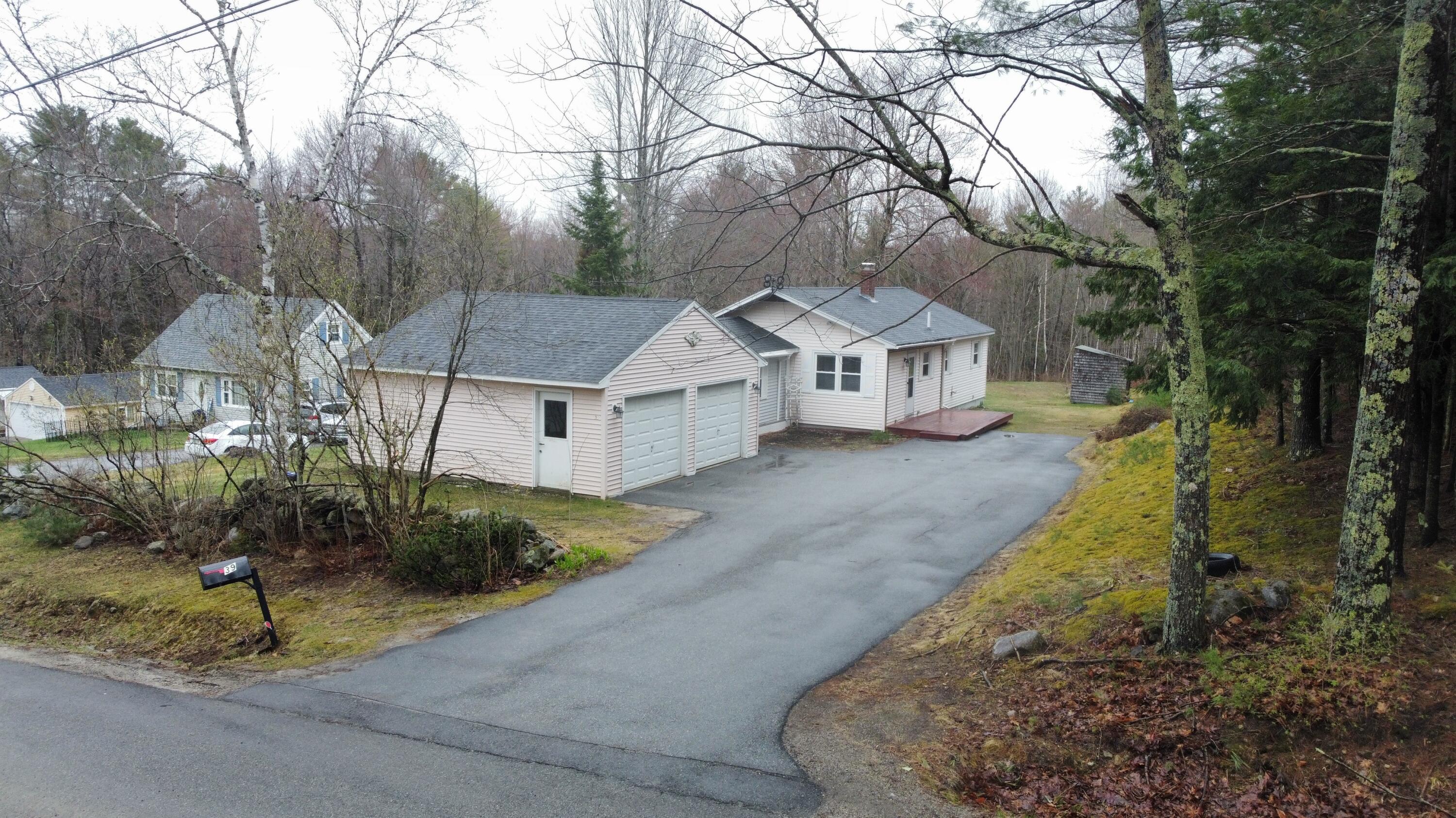 39 Saunders Road Greene ME 04236
