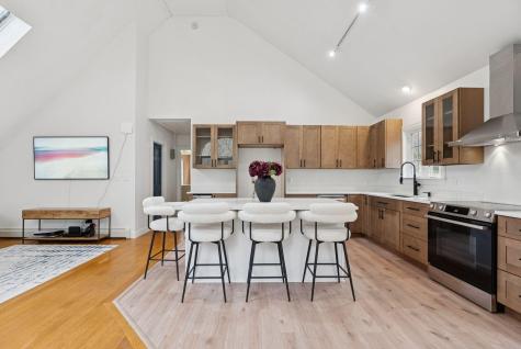 214 Thompson Road Arundel ME 04046