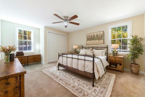 15 Moore Avenue Auburn ME 04210