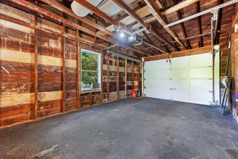 15 Moore Avenue Auburn ME 04210