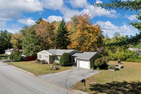 15 Moore Avenue Auburn ME 04210