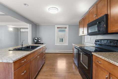 130 W Broadway Bangor ME 04401