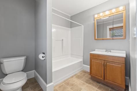 130 W Broadway Bangor ME 04401