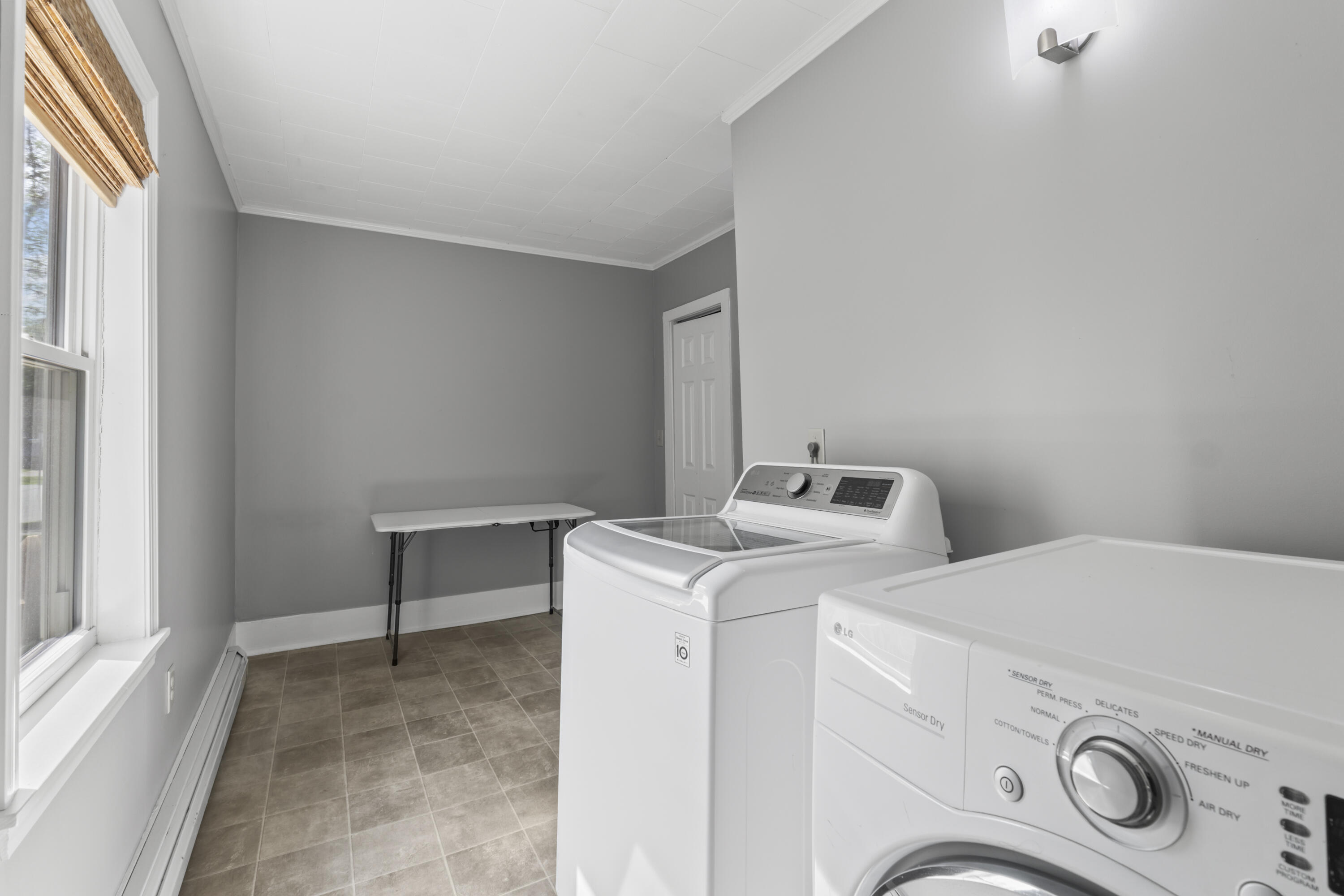 130 W Broadway Bangor ME 04401