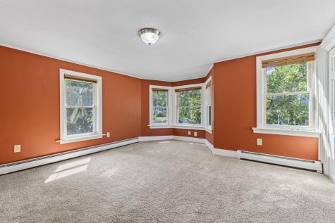 130 W Broadway Bangor ME 04401