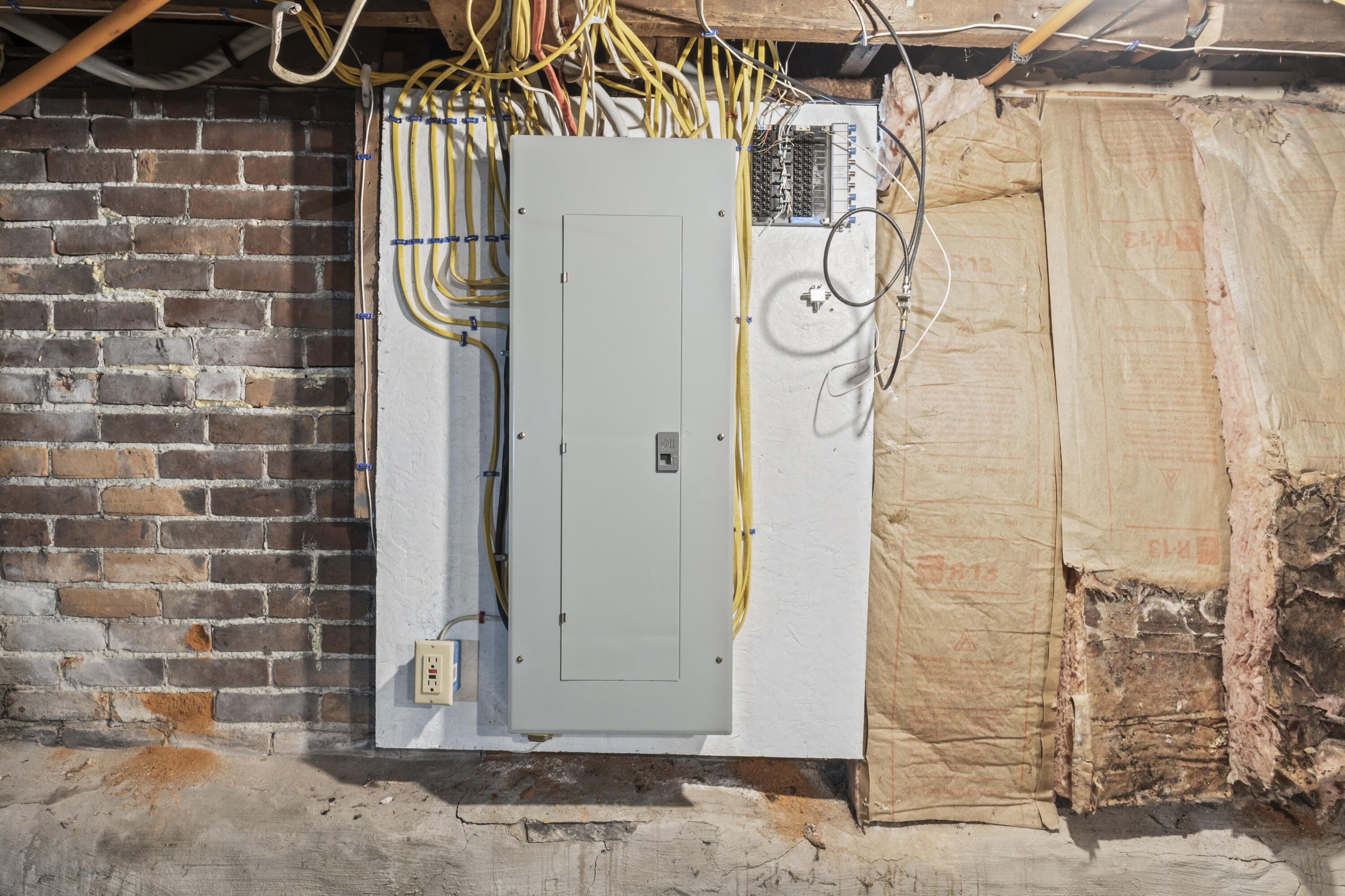 130 W Broadway Bangor ME 04401