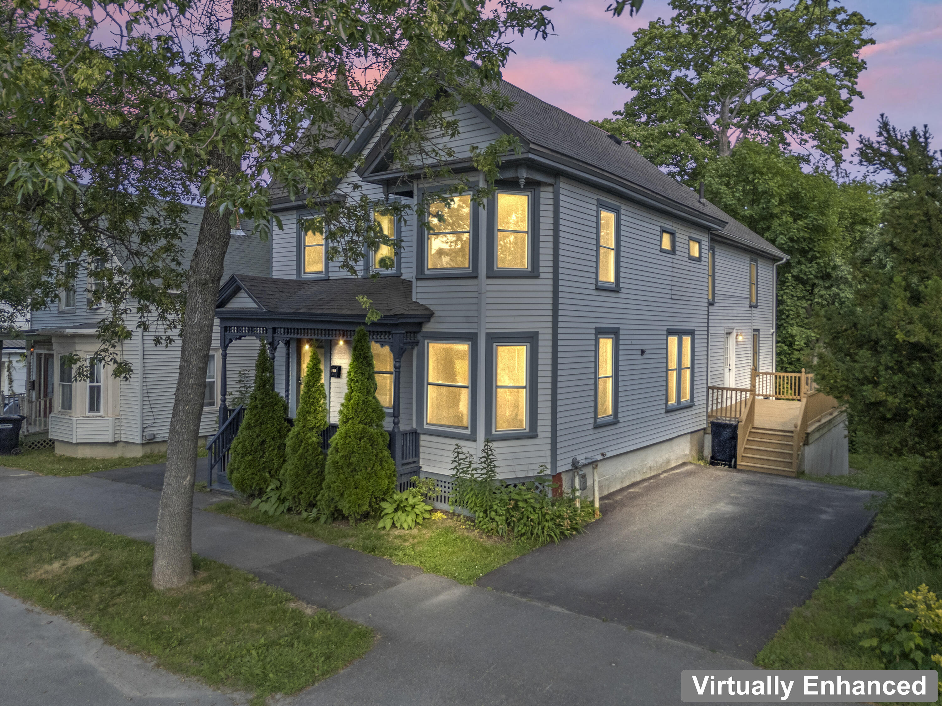 130 W Broadway Bangor ME 04401