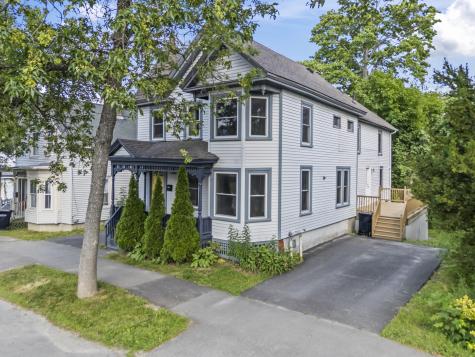 130 W Broadway Bangor ME 04401