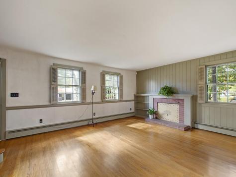 75 Violette Avenue Waterville ME 04901