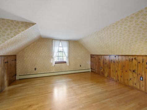 75 Violette Avenue Waterville ME 04901