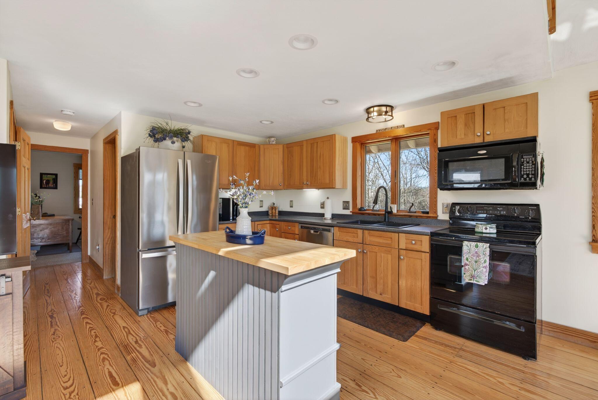 1 Scotland Drive Biddeford ME 04005