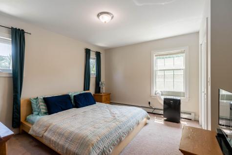 32 Thadeus Street South Portland ME 04106