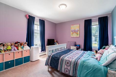 32 Thadeus Street South Portland ME 04106