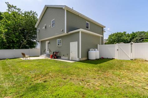 32 Thadeus Street South Portland ME 04106