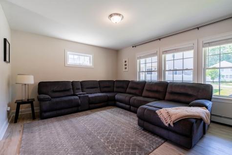 32 Thadeus Street South Portland ME 04106