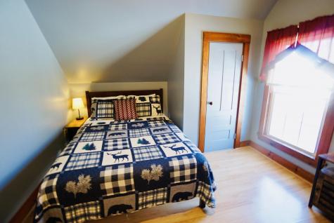 18 Washington Street Greenville ME 04441