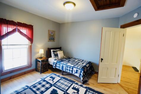 18 Washington Street Greenville ME 04441