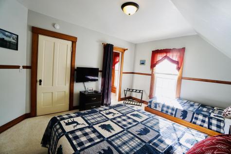 18 Washington Street Greenville ME 04441