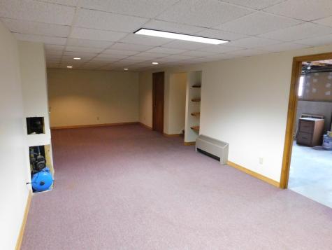 87 Allen Avenue Auburn ME 04210