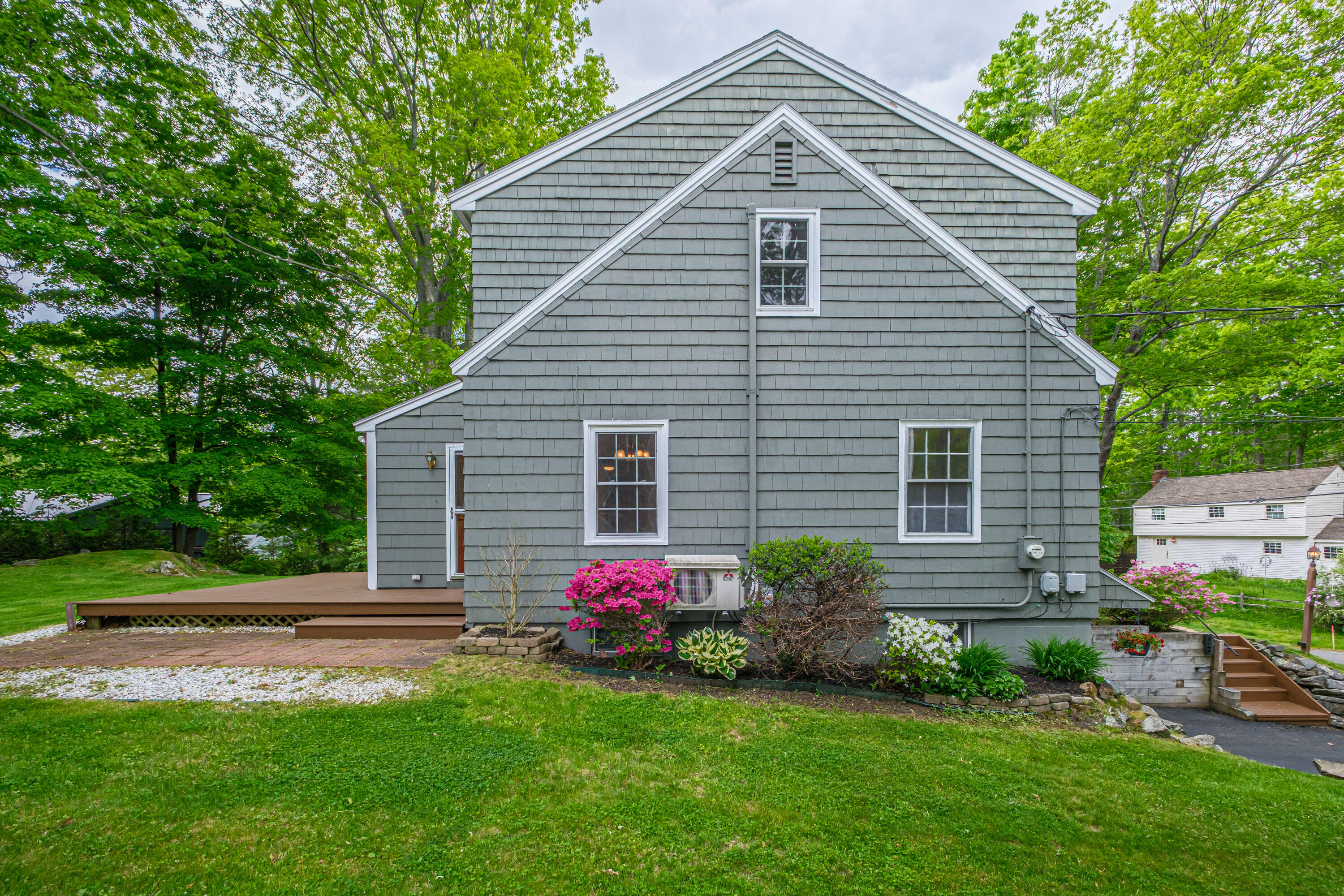 84 Oakhurst Road Cape Elizabeth ME 04107