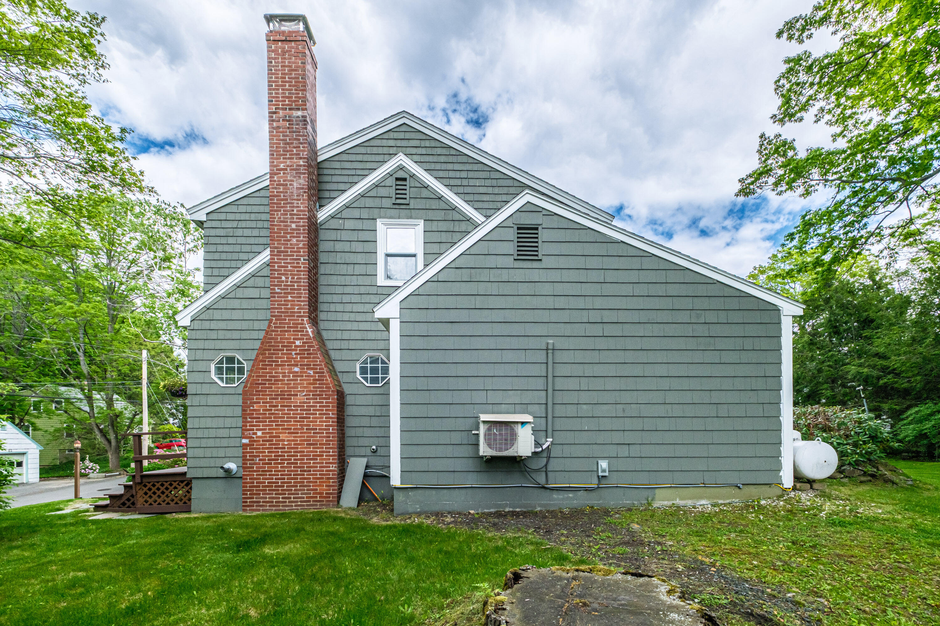 84 Oakhurst Road Cape Elizabeth ME 04107
