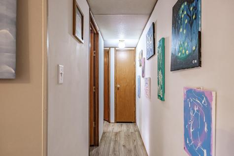 29 Everett Avenue Oxford ME 04270