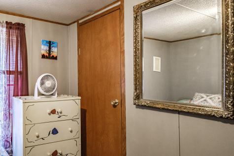 29 Everett Avenue Oxford ME 04270