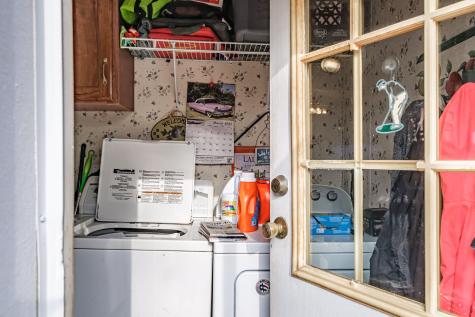 29 Everett Avenue Oxford ME 04270