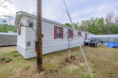29 Everett Avenue Oxford ME 04270