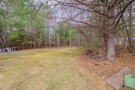 29 Everett Avenue Oxford ME 04270