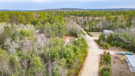 29 Everett Avenue Oxford ME 04270