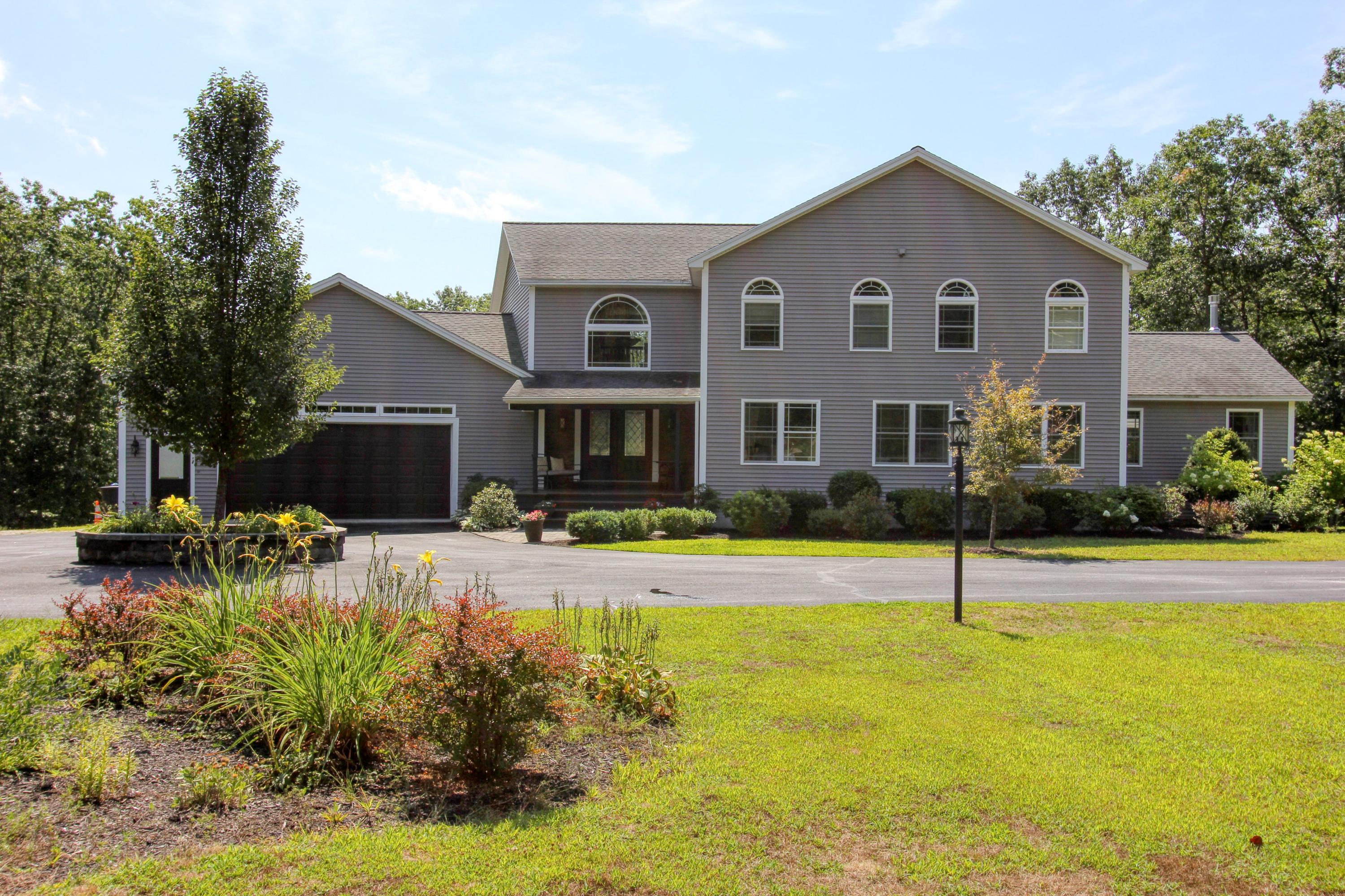 10 Black Duck Lane Poland ME 04274
