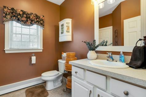 559 Center Minot Hill Road Minot ME 04258
