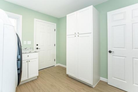 137 Lake Avenue Farmington ME 04938