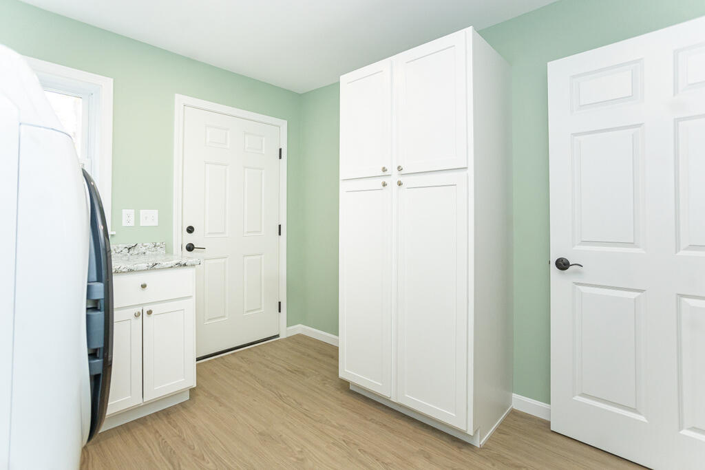 137 Lake Avenue Farmington ME 04938