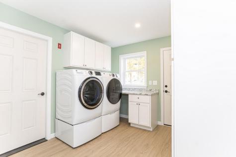 137 Lake Avenue Farmington ME 04938