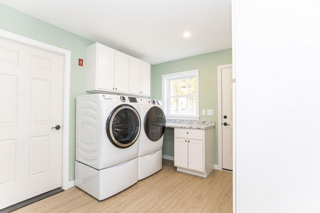 137 Lake Avenue Farmington ME 04938