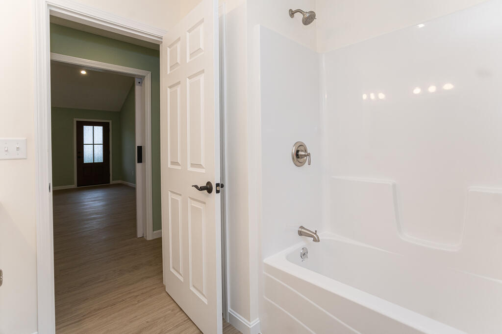 137 Lake Avenue Farmington ME 04938