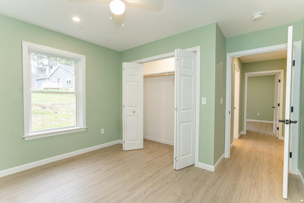 137 Lake Avenue Farmington ME 04938