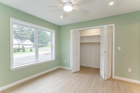 137 Lake Avenue Farmington ME 04938