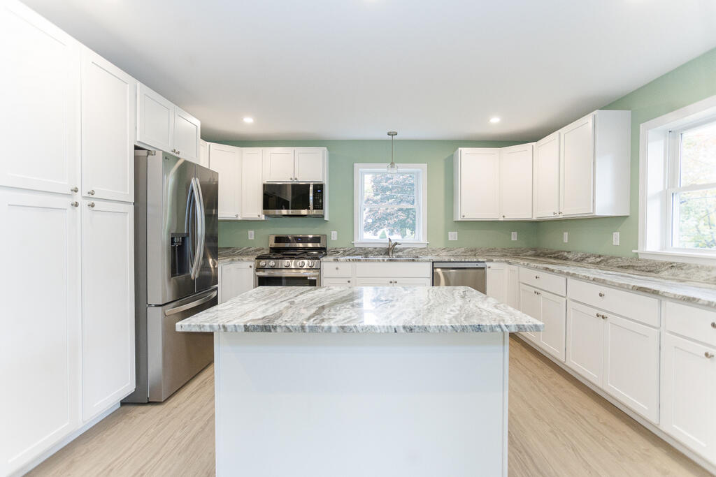 137 Lake Avenue Farmington ME 04938