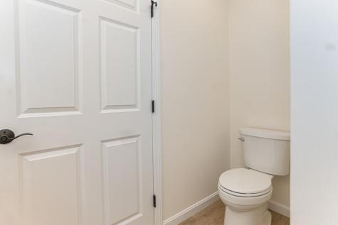 137 Lake Avenue Farmington ME 04938