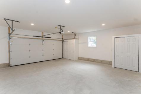 137 Lake Avenue Farmington ME 04938