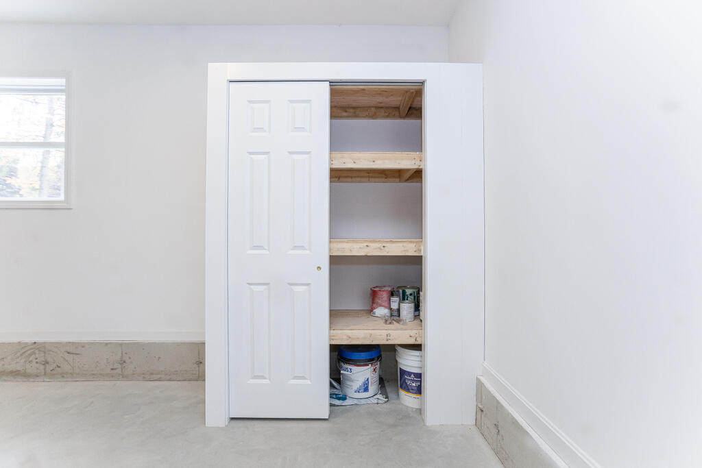 137 Lake Avenue Farmington ME 04938