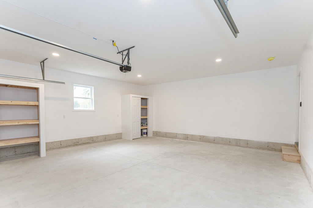 137 Lake Avenue Farmington ME 04938