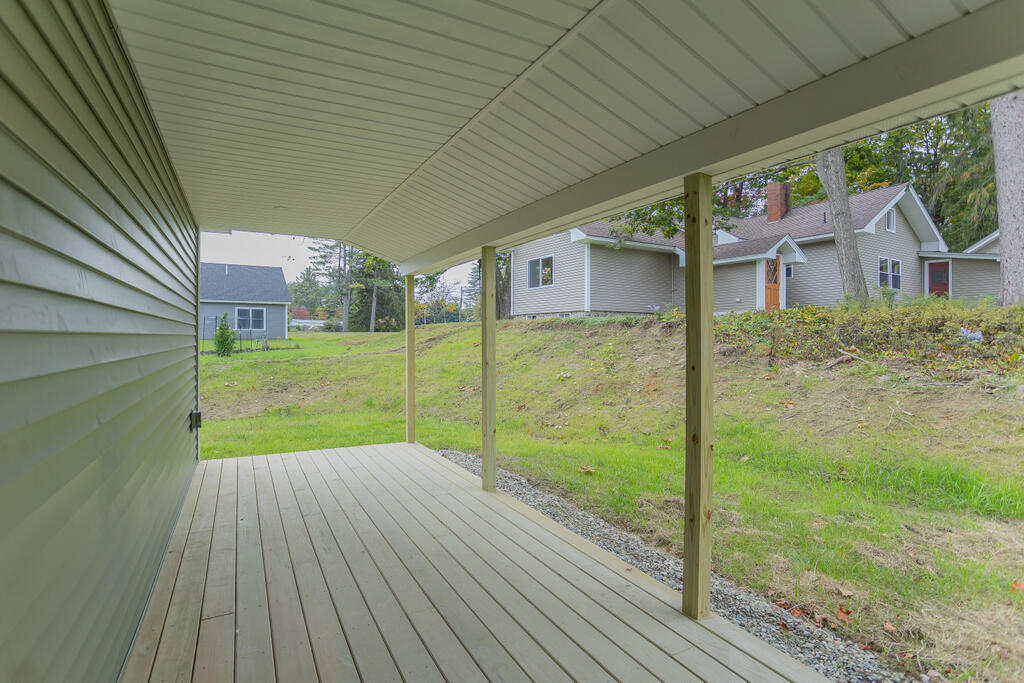 137 Lake Avenue Farmington ME 04938