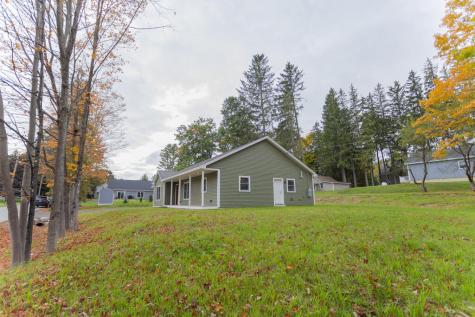 137 Lake Avenue Farmington ME 04938